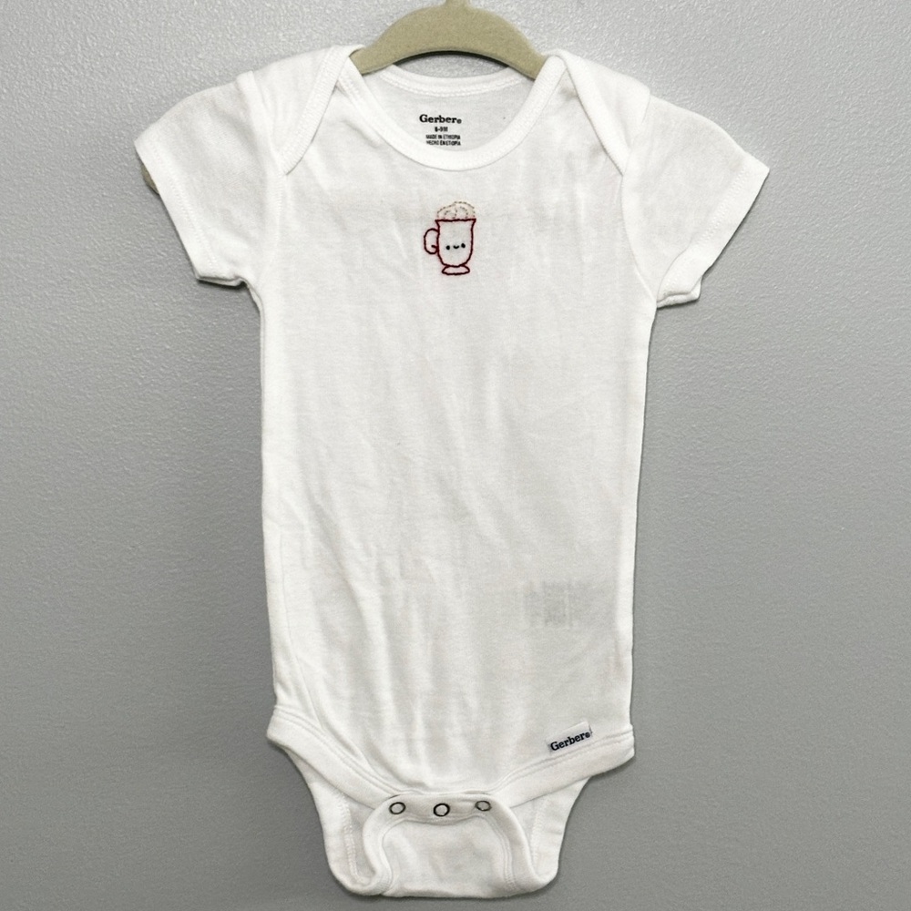 Hand-Embroidered Winter Wonderland Hot Cocoa Bodysuit NWOT 6-9M